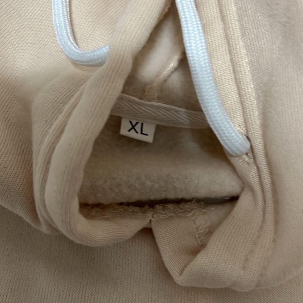 Sweatshirt - Picture 3 of 4